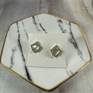 Kendra Scott Kirstie Elegant Gold and Mother of Pearl Stud Earrings